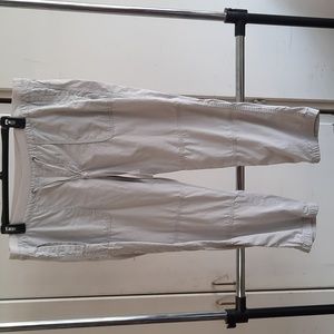 Old Navy Women's Tan Capris